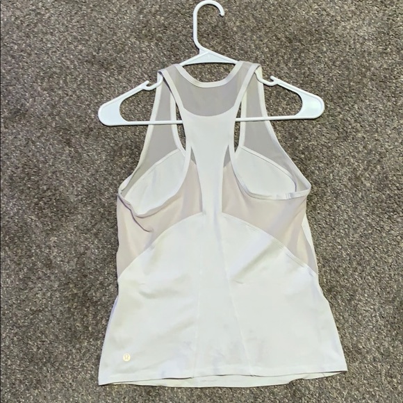 Lululemon tank top - Picture 2 of 4